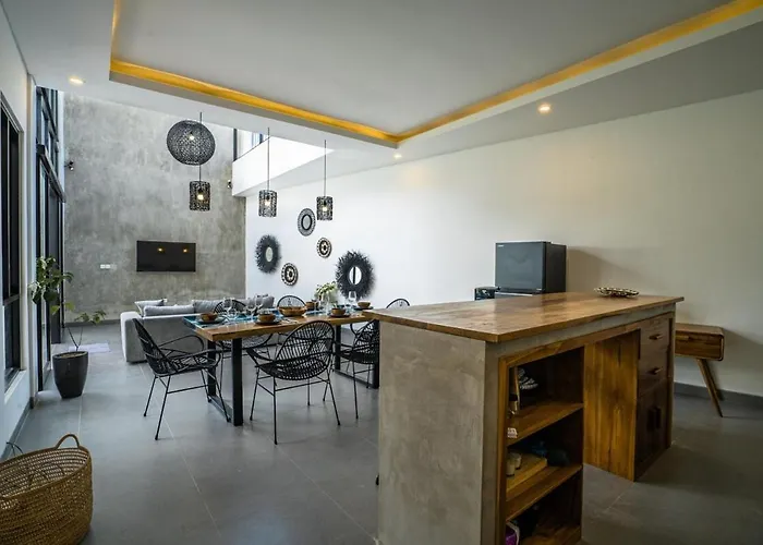 Ferienhaus Night Light 3br Pool With Rooftop By Bali Bliss *