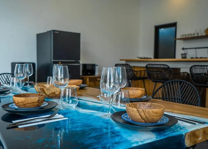 Night Light 3br Pool With Rooftop By Bali Bliss Ferienhaus *