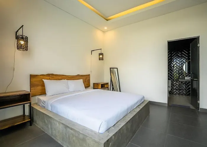 Night Light 3br Pool With Rooftop By Bali Bliss